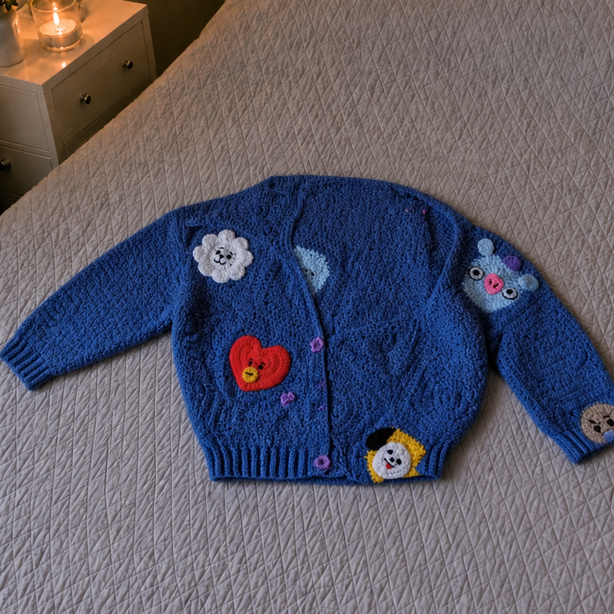 BT21 Sweater