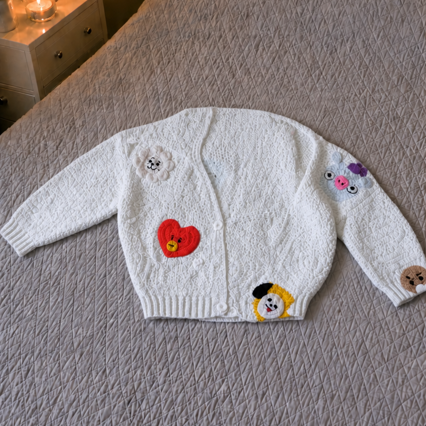 BT21 Sweater